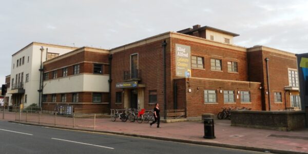 SAMSUNG DIGITAL CAMERA Image showing the original King Alfred Leisure Centre